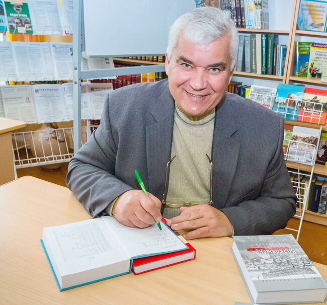 Мікалай Быхаўцаў:  “Каб не забывалі свае карані”