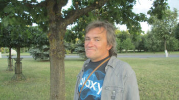 Пайшоў Алесь Астраўцоў