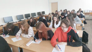 Свята роднай мовы ў Лідскім каледжы