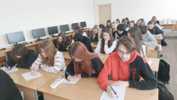 Свята роднай мовы ў Лідскім каледжы