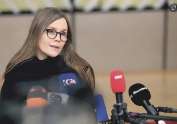 Былая прэм'ерка Ісландыі: “ Ісландская мова пад пагрозай знікнення”