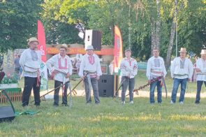 Звініць каса - жыве вёска!