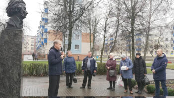 Помняць у Лідзе Адама...