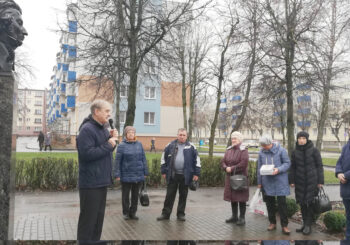 Помняць у Лідзе Адама...