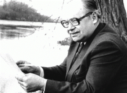 Выйшла з друку ўнікальная кніга пра Алега Лойку