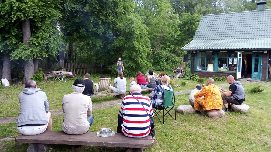 У сядзібе Вайцюшкі на беразе Нёмана прайшоў традыцыйны музычна-паэтычны фестываль “Салаўё”.